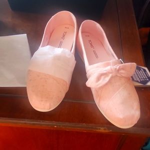 Women's Tom's slip on